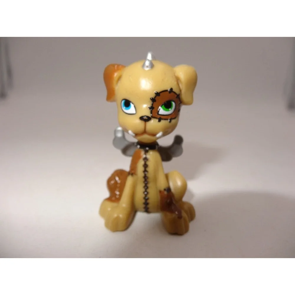 Monster High 1st Wave Pets Frankie Stein Watzit Dog Figure Tan 2010 Mattel